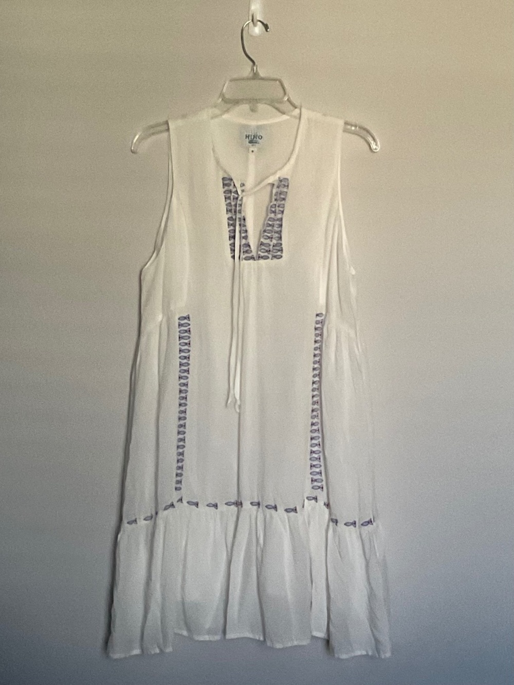 HIHO WHITE BEACHY DRESS WITH BLUE EMBROIDERY